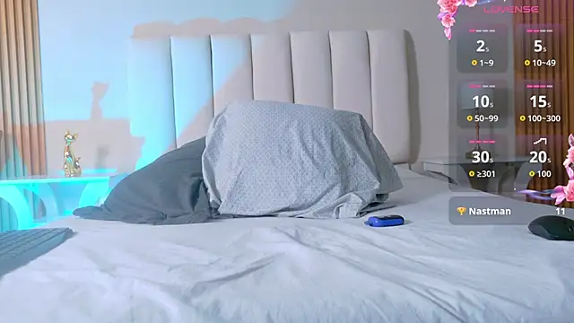 nicocrown: вебкам-шоу