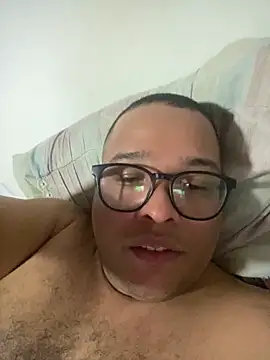 parrudo21 live XXX chat