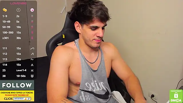 Derekksc live XXX chat