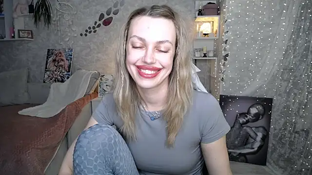 NickyAdamidi's Live XXX Chat