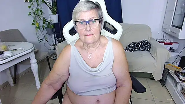 Selenna57's Live XXX Chat