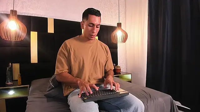 Webkamerová show Lucio__Fox