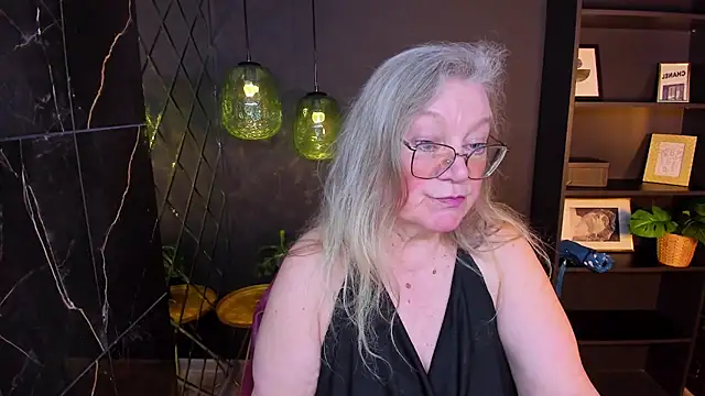 NataliMellow: онлайн-секс-чат