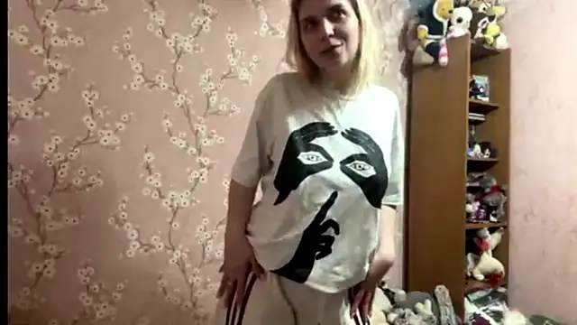 แชท XXX สดของ LiraDreamX