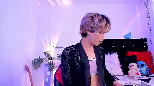 Cooperrosscute233's Webcam Show