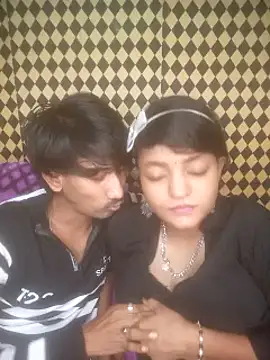 Freakingromance লাইভ XXX চ্যাট