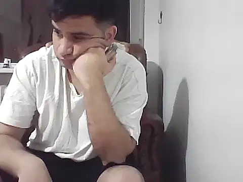 Chat XXX en directo de YakisikliSikici