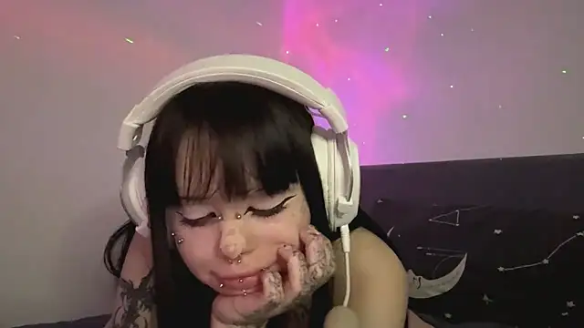 دردشة Luna_Sohotti الجنسية المباشرة