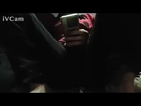 Naughtyboy122 webkamerás műsora