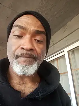 sinnernoir: онлайн-секс-чат