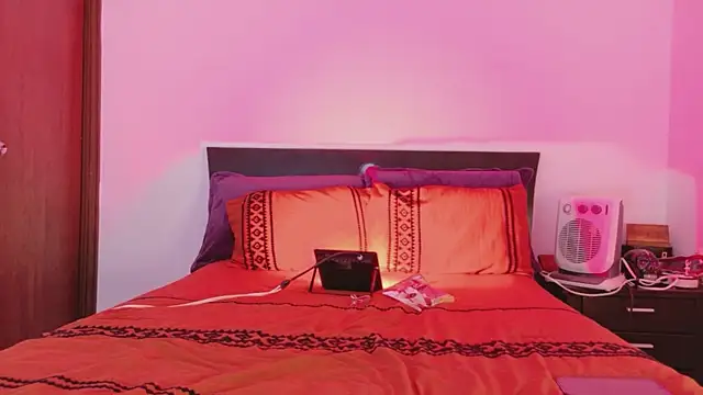 Rec___ Chat XXX in diretta