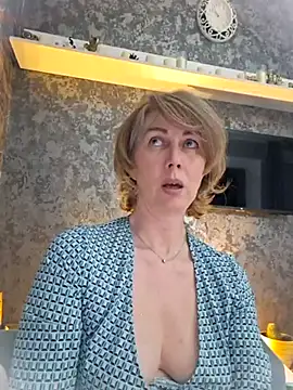 stellahere8 Chat XXX in diretta