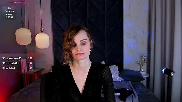 Онлайн чат XXX SaraSubtlety