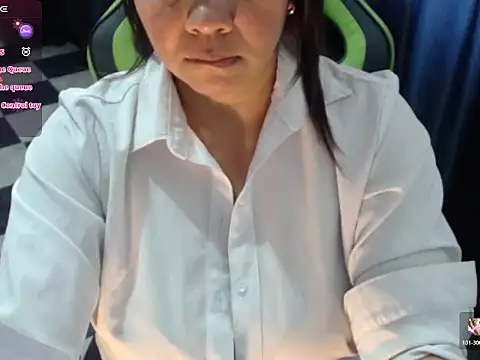 hiilarybrown 现场XXX聊天