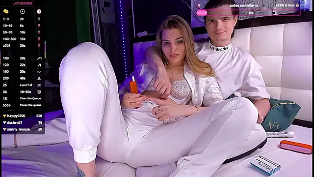 Kimberly_Wolker's Live XXX Chat