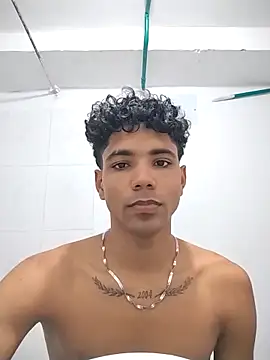 Alex_Sweeting: διαδικτυακό σόου στην κάμερα