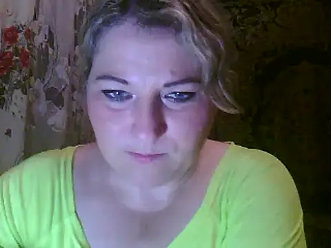 Xuliganka86 Chat XXX in diretta