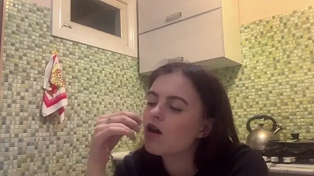 KikiAmino Live XXX-Chat