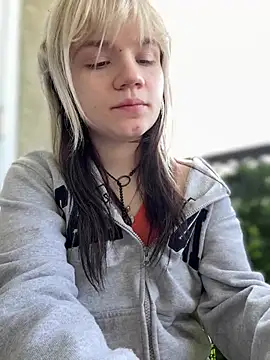 Cutiepiespanks' Live XXX Chat