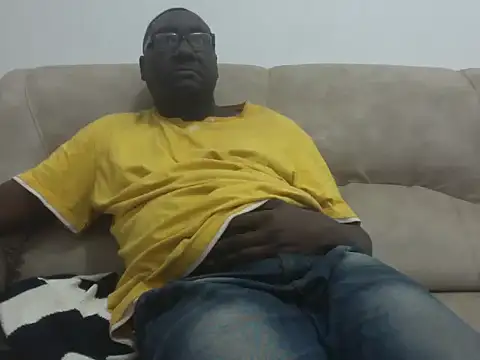 Pokazy przed kamerką – afrocamshooter