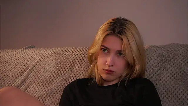 دردشة AngelicRice الجنسية المباشرة