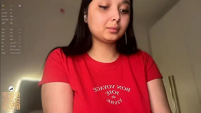 UdeleBarns 现场XXX聊天