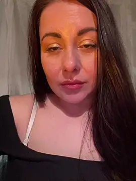 DaisyStreet Live XXX-chat