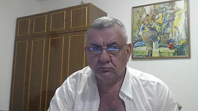 Pertunjukan Kamera Web machomale3