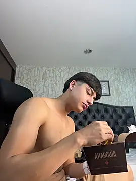 Lander_Cruz Show Webcam