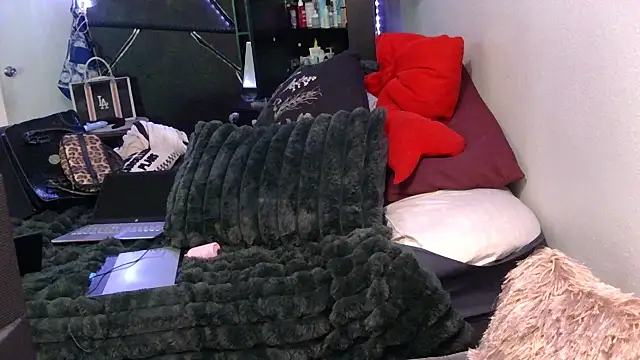 Alicethickpeach's Webcam Show