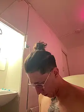 TitanNoir 网络视讯表演