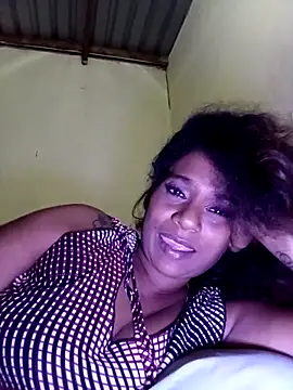 MiZzCreator – Live XXX-chat