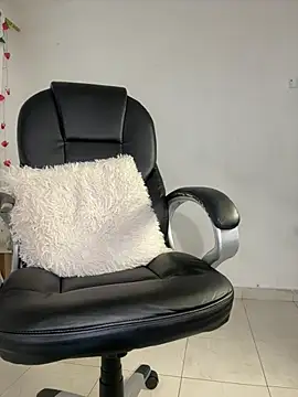 shooting_wilson Adlı Modelin Web Kamerası Şovu