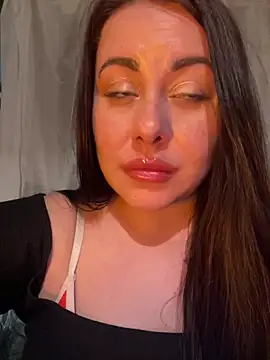 DaisyStreet's Live XXX Chat