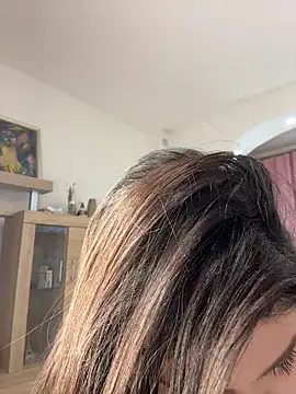 IrisBlues' Live XXX Chat