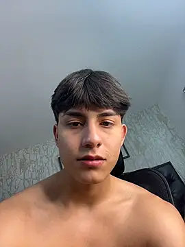 Lander_Cruz Live XXX Chat