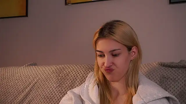 AngelicRice 现场XXX聊天