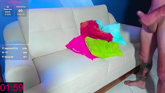 Awesome-Party – Live XXX-chat