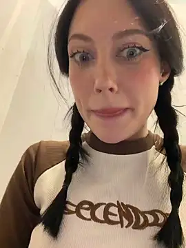 Melissa_crazy Adlı Modelin Canlı XXX Sohbeti