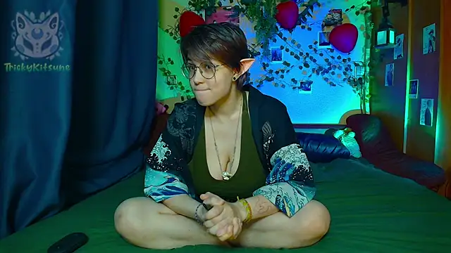 Chat XXX ao vivo de TrickyKitsune