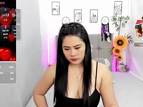 Ccinamonjazz's Live XXX Chat