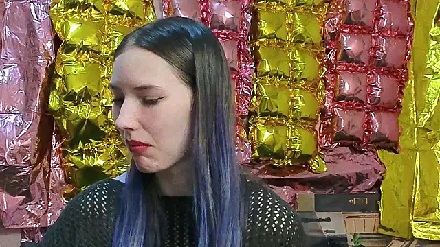 _kikiclark__'s Live XXX Chat