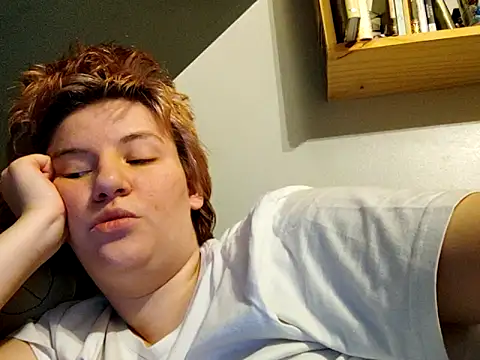 Pertunjukan Kamera Web thatcutesubgirlwlw