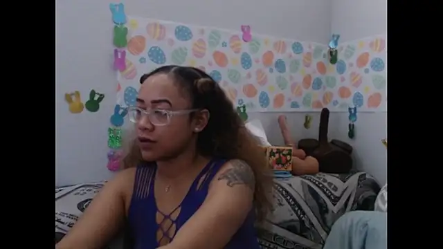 Chatroom XXX en direct de RylReese