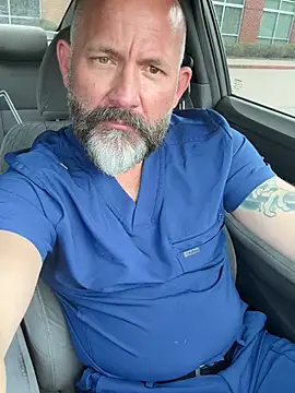 fuckadilf – Kamerová šou