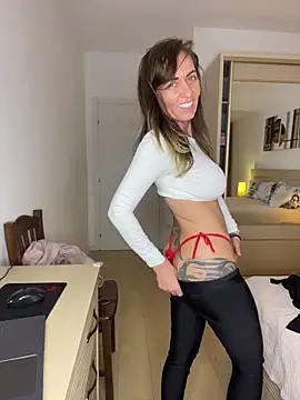 DivineAmely Live XXX-Chat