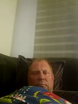 عرض كام Demik71