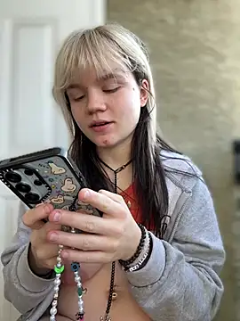 Cutiepiespanks' Webcam Show