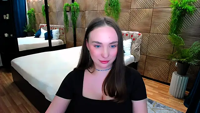 TrueReincarnation's Live XXX Chat