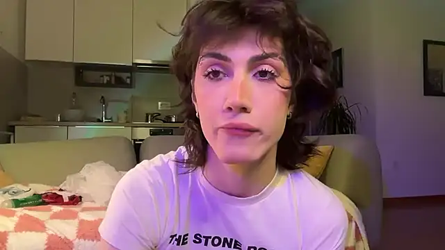 Вебкам-шоу kira_yoshika9e